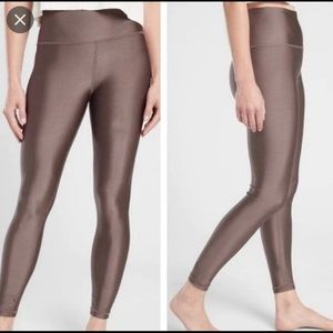 NWOT Athleta Elation Shine Tight